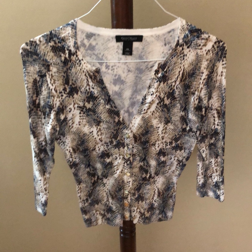 White House black market top